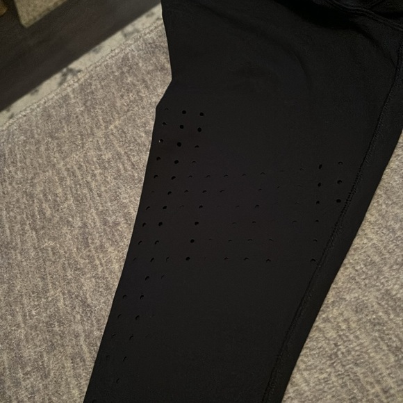 Super soft leggings 🌸bundle with other items and save!! - Picture 2 of 5